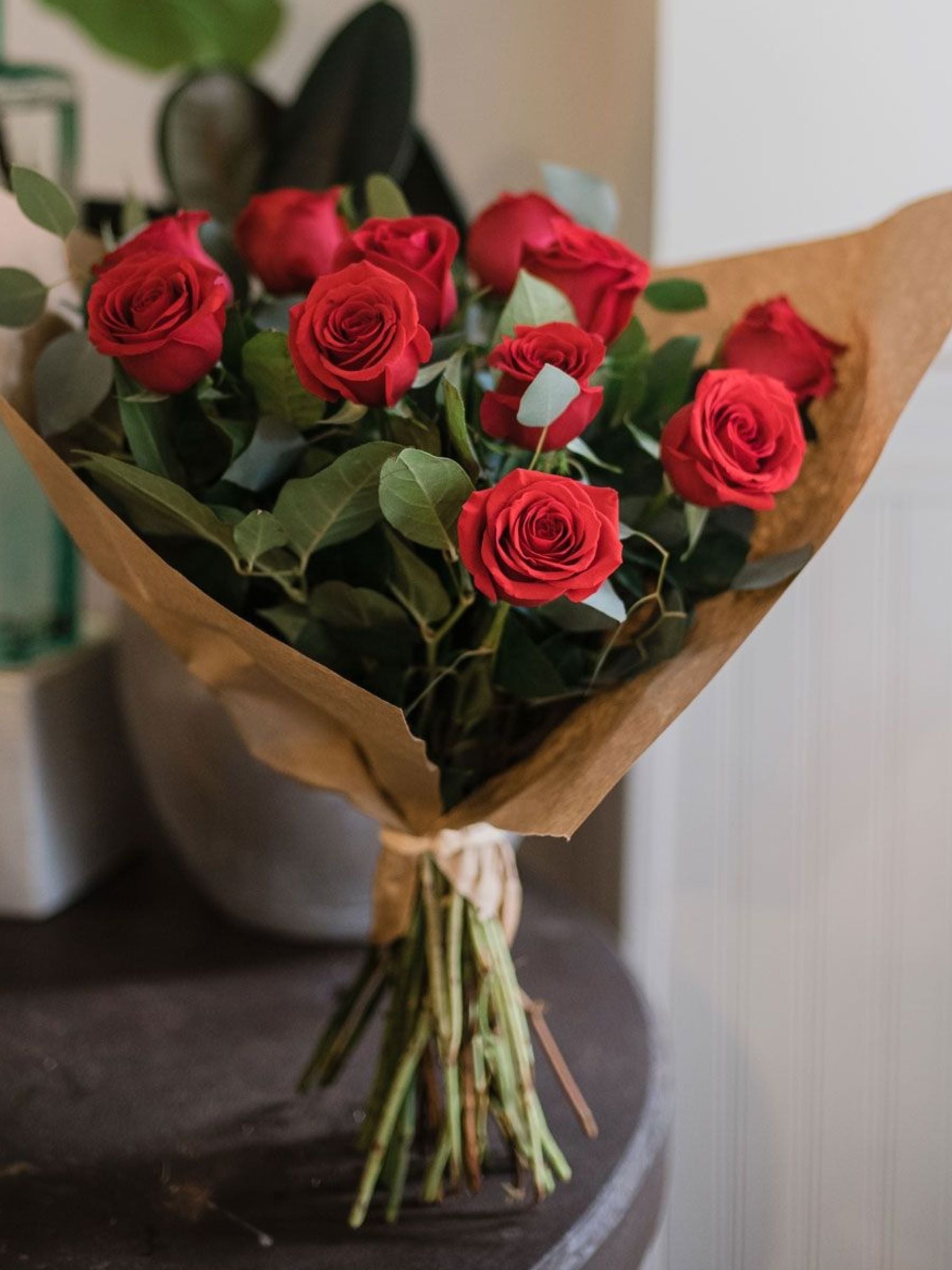 Classic 12 Red Roses Bouquet