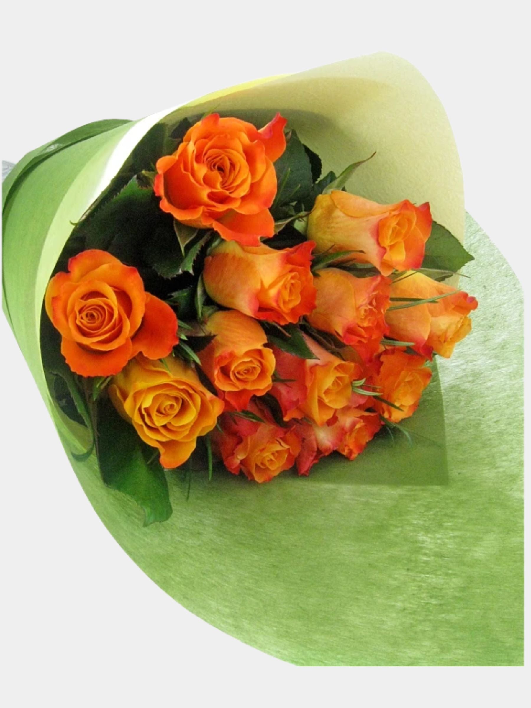 Bouquet of 12 Orange Roses